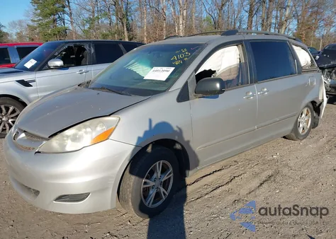 2010 Toyota Sienna Le из США, поврежденный, VIN 5TDKK4CC7AS304103